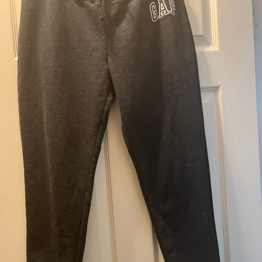 Gap Gray Sweatpants Medium